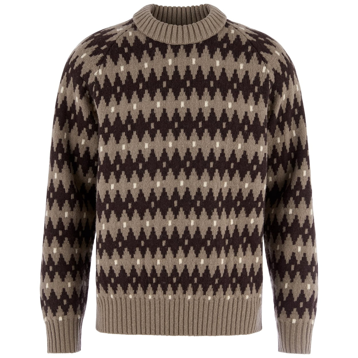Fjällräven Övik Jacquard Knit M on tyylikäs ja lämmin miesten villapaita, joka sopii sekä jokapäiväiseen käyttöön että ulkoiluun. Pehmeän merinovillan ja shetlanninvillan yhdistelmä tuo neuleeseen luonnollista lämpöä ja hengittävyyttä. Villa siirtää kosteutta tehokkaasti ja lämmittää myös hieman kosteana, joten neule toimii hyvin vaihtelevissa sääolosuhteissa.