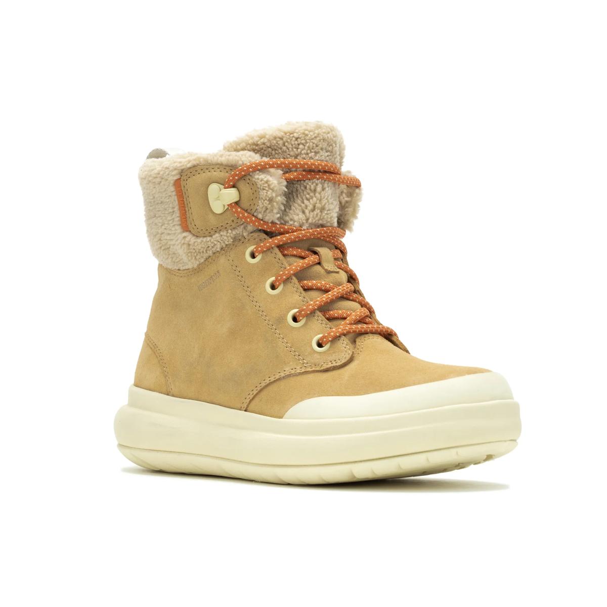Merrell Marquette Thermo Lace Waterproof on lämmin ja vedenpitävä naisten talvikenkä, joka sopii talven arkikäyttöön, kaupunkikävelyille ja ulkoiluun. Tyylikäs mokkanahkainen päällinen yhdistyy lämpimään fleecevuoriin, eristykseen ja pehmeään askeltuntumaan.