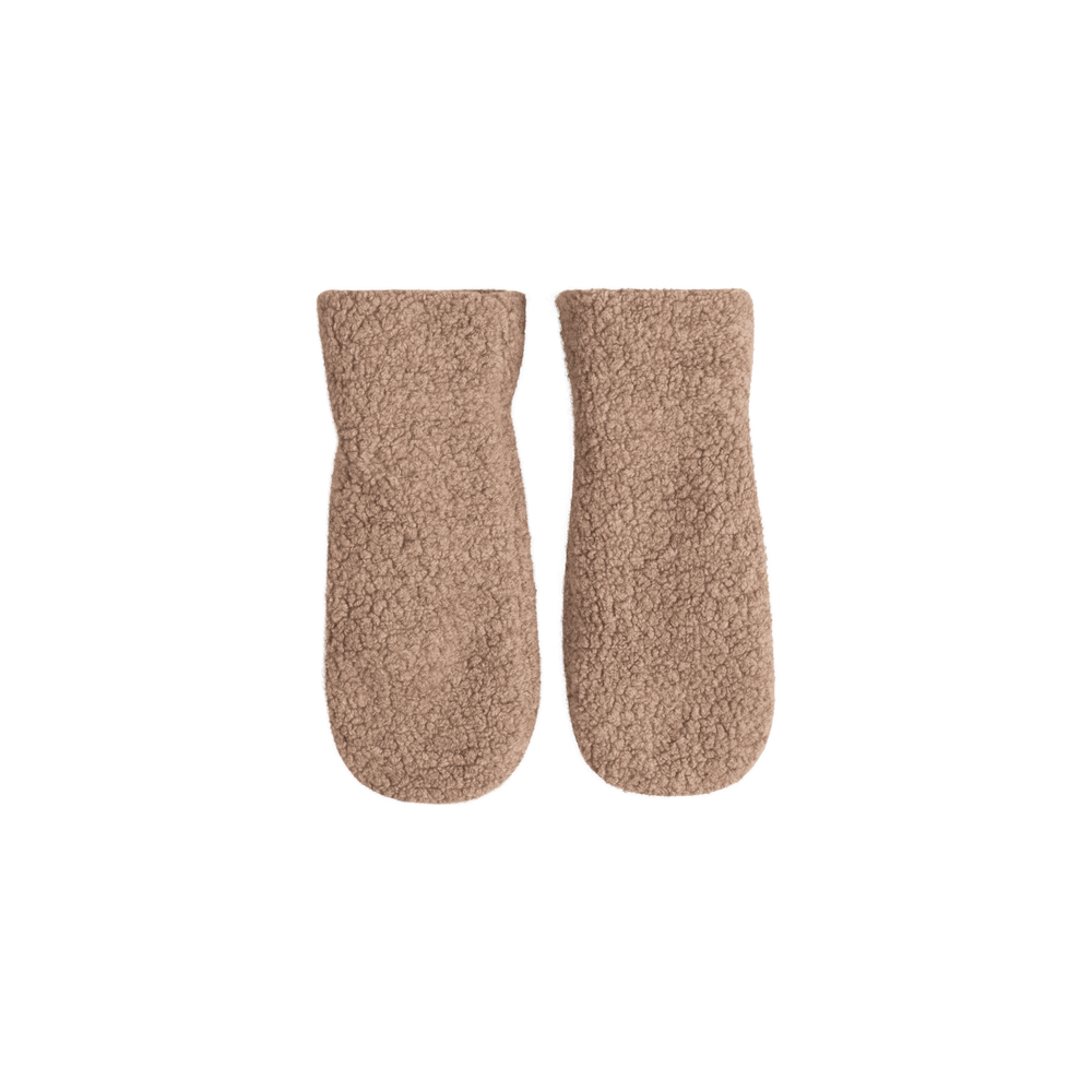 North Outdoor Avery villafleece lapaset on suunniteltu pitämään kädet lämpiminä talven arjessa ja ulkoiluhetkissä. Pehmeä kierrätettyä villaa sisältävä villafleece eristää lämpöä, ja sisäpuolen 100 % merinovillavuori lisää käyttömukavuutta.