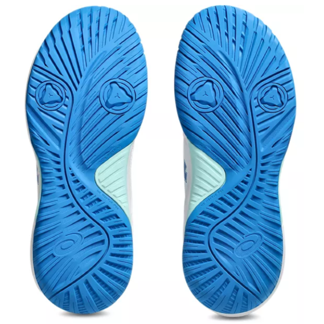 ASICS GEL-DEDICATE 9 GS lasten sisäliikuntakengät värissä valkoinen/ sininen.