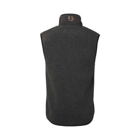 Mainstone Vest Men on tällä sesongilla saanut päivitetyn leikkauksen ja uusia yksityiskohtia. Valmistettu pehmeästä fleecekankaasta, jossa pehmeä harjattu sisäpinta. 100 % polyesteriä. Liivissä on korkea kaulus, jossa leukasuoja, ja kaksi tilavaa etutaskua, joissa vetoketju. Kauluksessa, kädenteissä ja helmassa joustava reunusnauha sävy sävyyn.