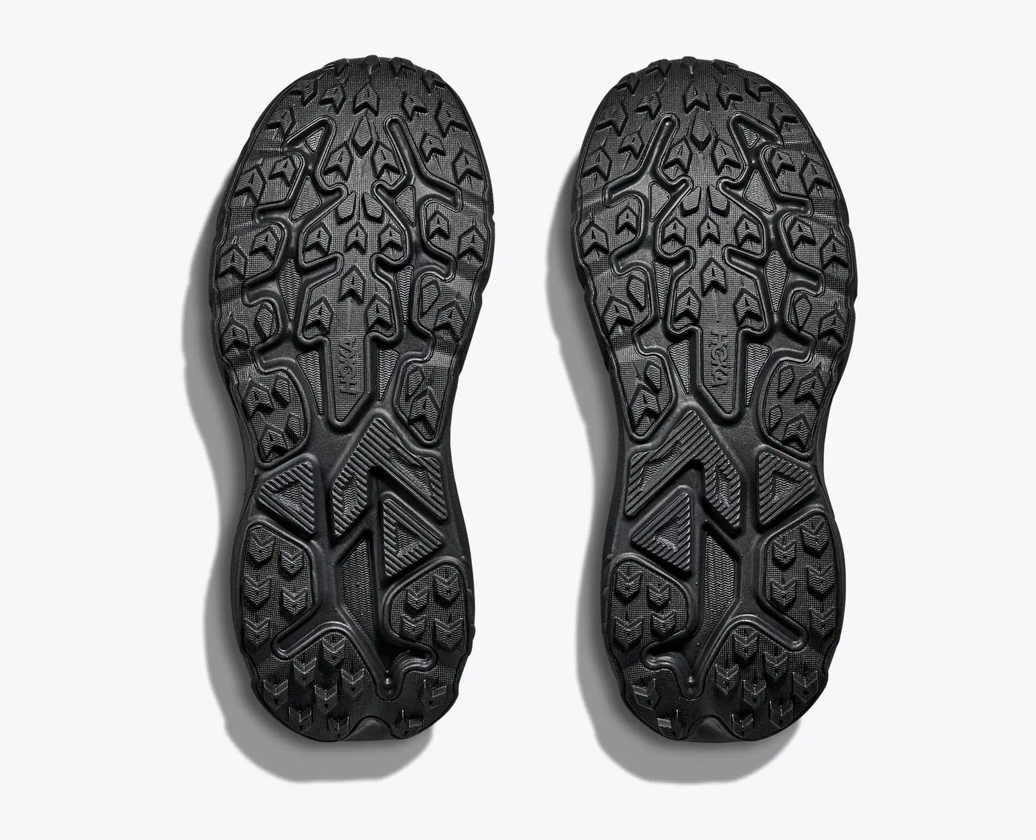 HOKA Challenger 8 GTX Wide W naisten vedenpitävät polkujuoksukengät leveällä lestillä.