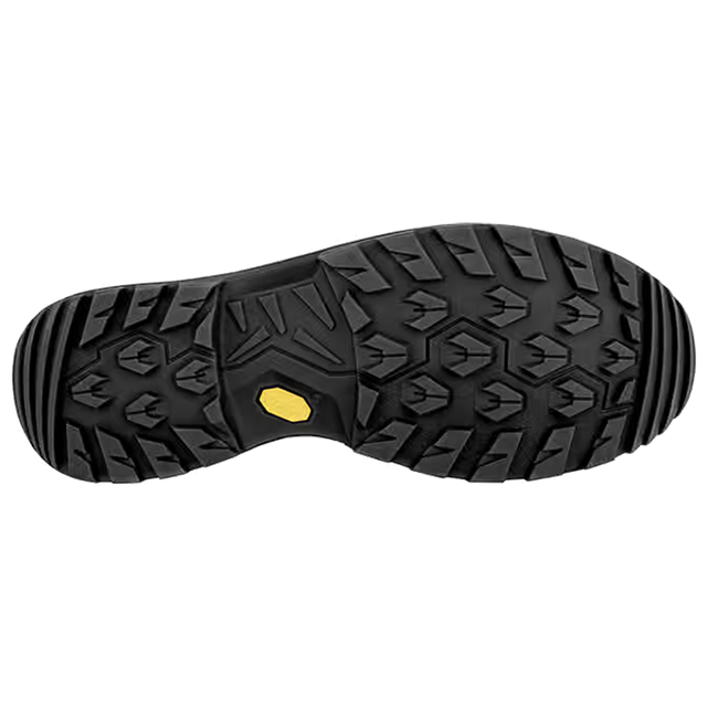 Lowa Renegade EVO GTX MID on vedenpitävä, keskikorkea kenkä, joka vie Renegade-klassikon tutun mukavuuden ja toimivuuden astetta pidemmälle. Renegade on yksi maailman myydyimmistä vaelluskengistä, ja EVO-versio jalostaa sitä entisestään. Se on varma valinta monipuoliseen käyttöön: kenkä toimii yhtä lailla polulla kuin kaupungissa ja tuntuu jalassa miellyttävältä pitkänkin päivän ajan.