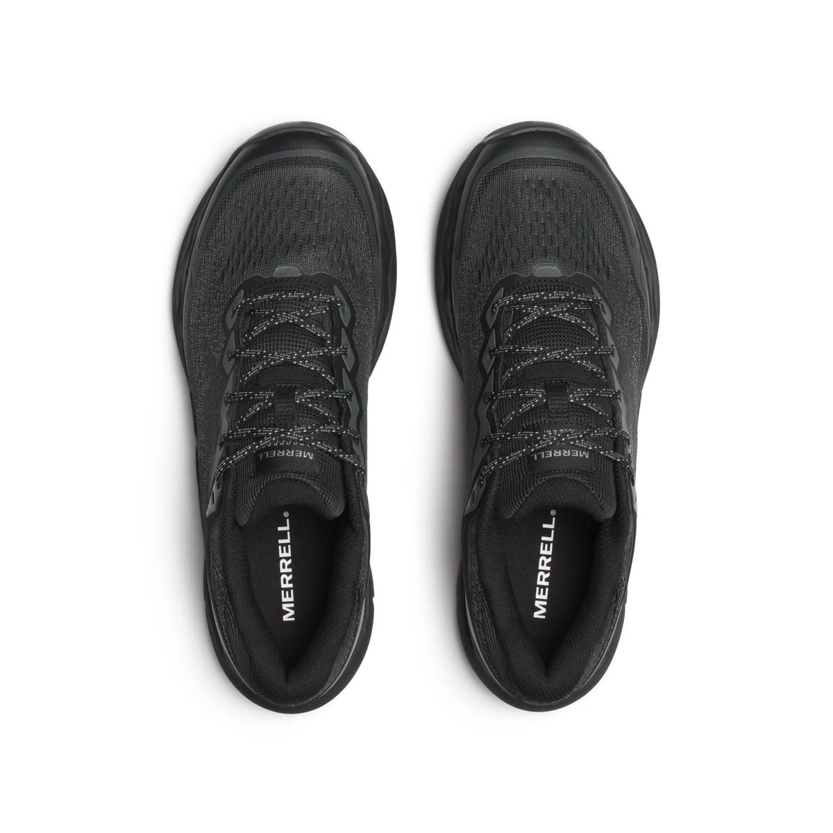 Merrell Nova 4 WP on monipuolinen vedenpitävä maastojuoksukenkä, joka tarjoaa mukavuutta ja pitoa vaihteleviin olosuhteisiin. Kengässä yhdistyvät vedenpitävä kalvo, hengittävä verkkopäällinen, kevyt FloatPro Foam -välipohja ja pitävä Merrell Quantum Grip -ulkopohja. Nova 4 WP sopii maastojuoksuun, kävelyyn, retkeilyyn ja aktiiviseen ulkoiluun silloin, kun haluat kengältä suojaa kosteudelta ja hyvää käyttömukavuutta.