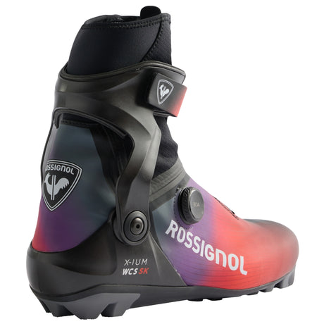 Rossignol X-IUM WCS Skate BOA MV luisteluhiihtomonot tarjoavat BOA-kiristyksen, hiilikuituvahvistetun tuen ja lämpömuovattavan sisäkengän