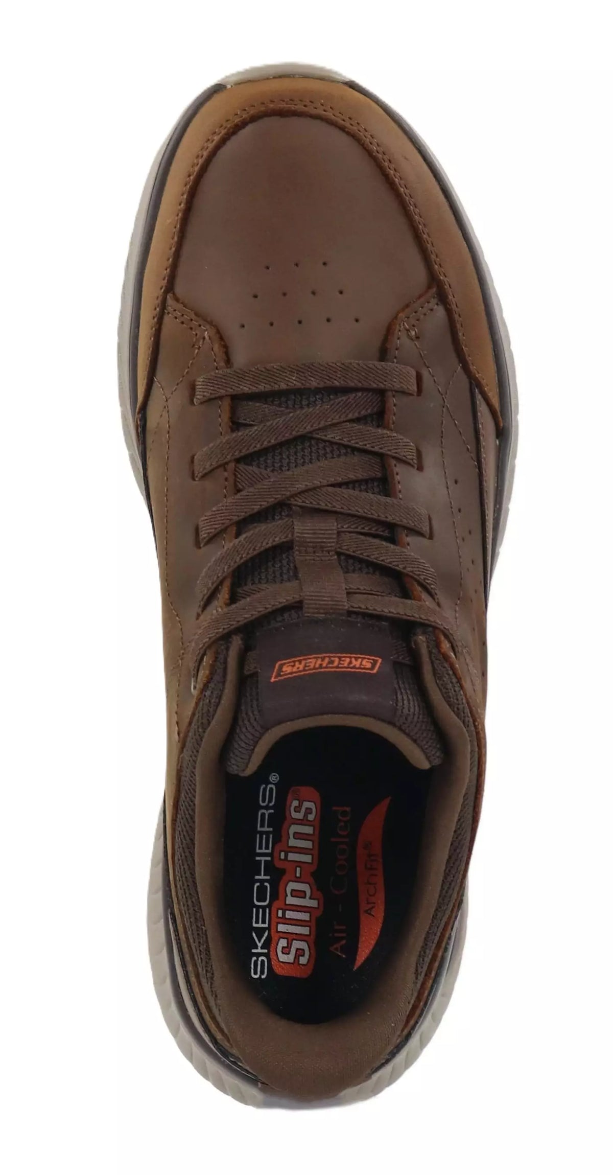 Skechers Relaxed Fit Slip-ins Arch Fit Crosser Felix on miesten vapaa ajan kenkä, jossa yhdistyvät helppo jalkaan sujautettavuus, Arch Fit holvikaarituki ja miellyttävä Relaxed Fit istuvuus. Ruskea CDB väritys tekee kengästä helposti yhdisteltävän niin arkeen, kaupunkikävelyille kuin vapaa ajan menoihin.