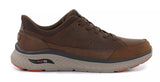 Skechers Relaxed Fit Slip-ins Arch Fit Crosser Felix on miesten vapaa ajan kenkä, jossa yhdistyvät helppo jalkaan sujautettavuus, Arch Fit holvikaarituki ja miellyttävä Relaxed Fit istuvuus. Ruskea CDB väritys tekee kengästä helposti yhdisteltävän niin arkeen, kaupunkikävelyille kuin vapaa ajan menoihin.