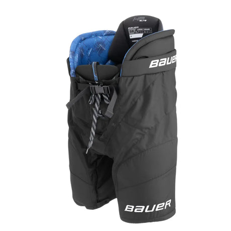 BAUER HP ELITE housut ovat tyyliltään klassiset jääkiekkohousut ja ne ovat suunniteltu antamaan ensiluokkaista suojausta aktiiviharrastajalle.