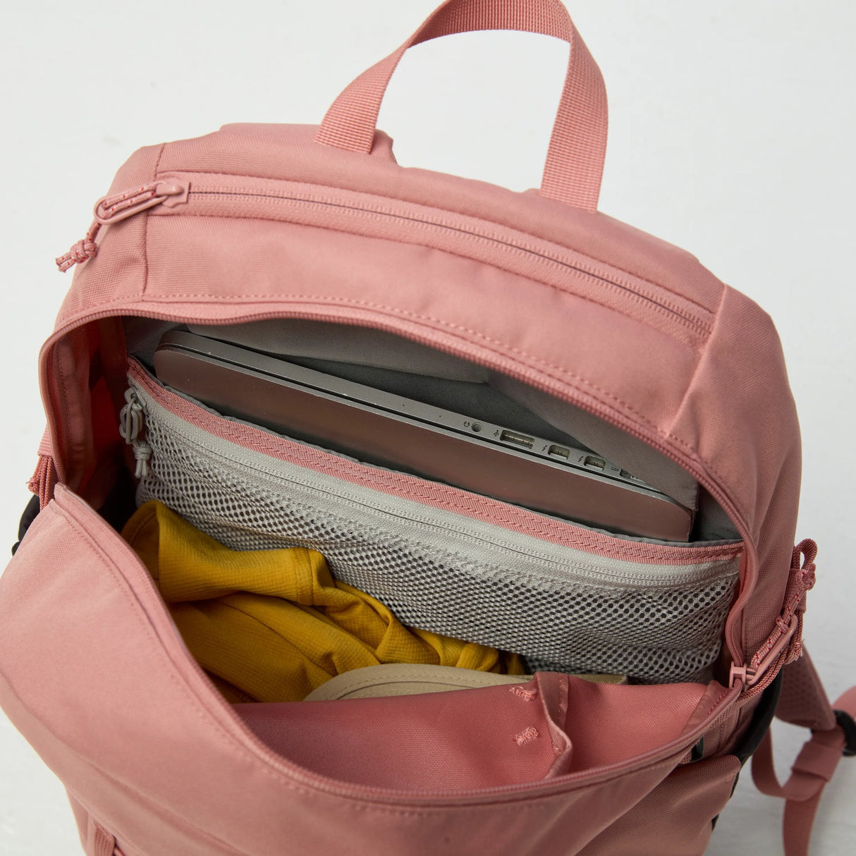 Fjällräven Skule 24